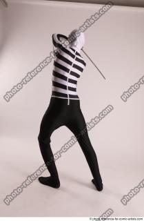 13 2019 01 JIRKA STANDING POSE WITH KATANA AND GUN